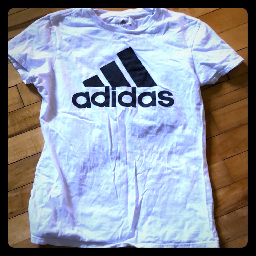Adidas T-shirt